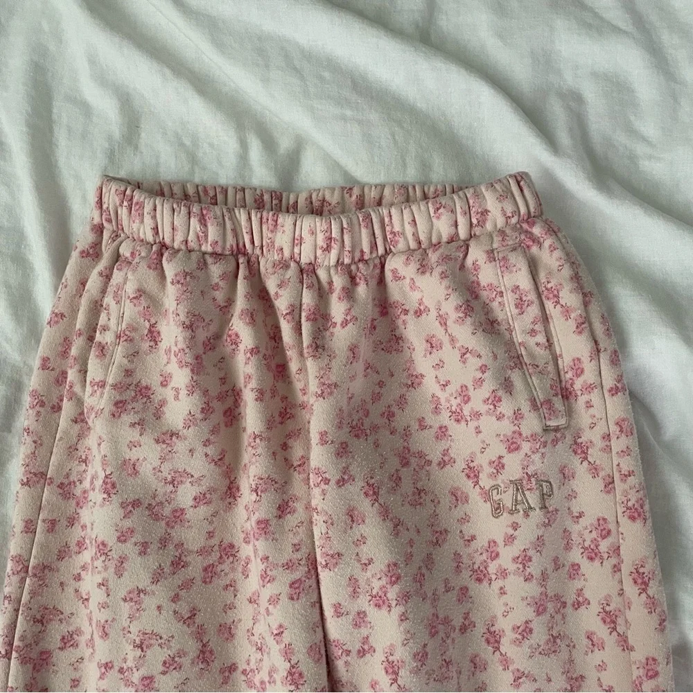 GAP x loveshackfancy LARGE Floral Jogger Sweatpants Girls Pink kids